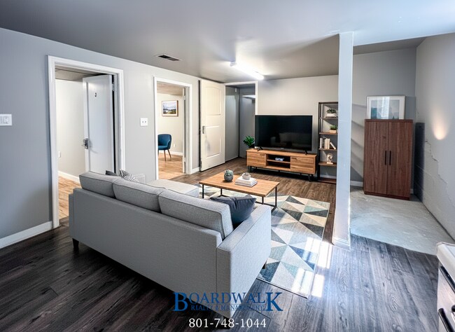 Foto del edificio - 1748 S Main St