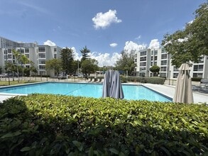 Building Photo - 17560 Atlantic Blvd