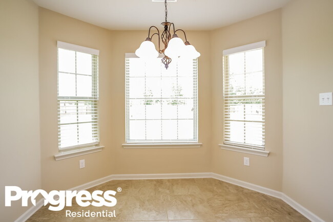 Foto del edificio - 4633 Shinault Ln