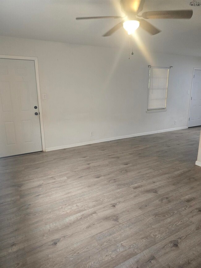 Building Photo - 1108 Covington St