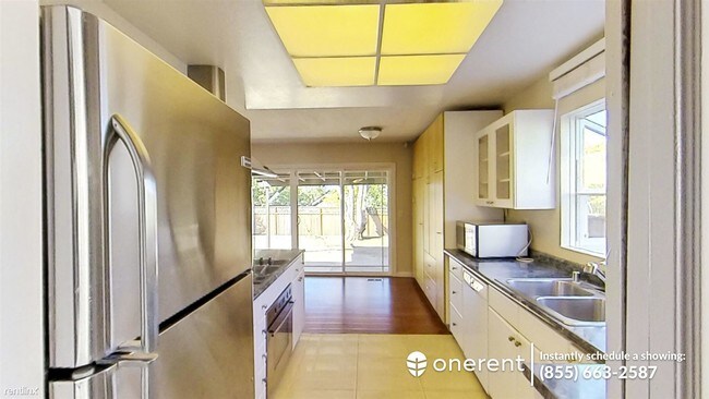 Building Photo - 3 br, 2 bath House - 4065 Amos Way -