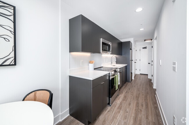 1BR, 1BA – 546SF - Kitchen - Bonsai Apartments