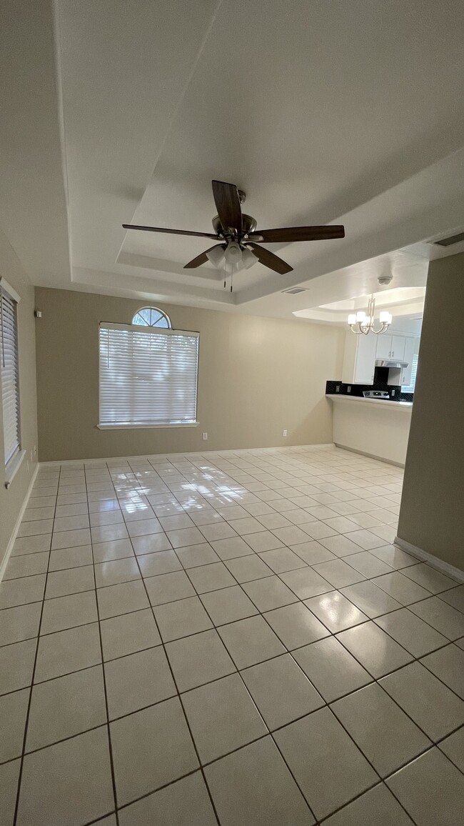 Building Photo - 3717 Joby St