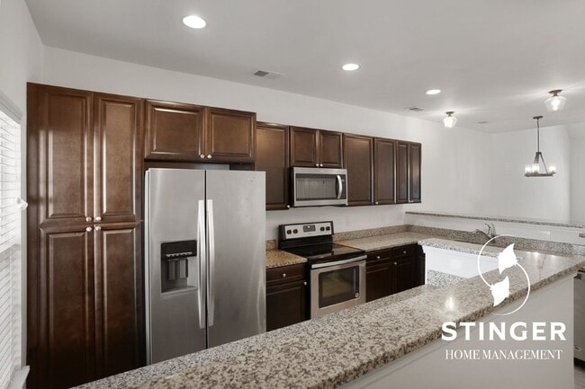 Foto del edificio - 362 Dante Cir