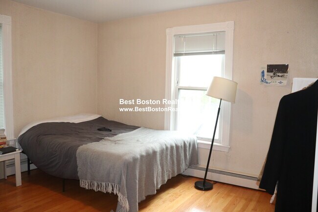 Foto del edificio - 350 Allston St