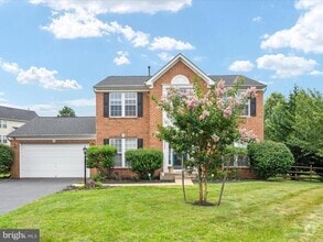 Building Photo - 10625 Wulford Ct