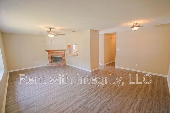 Foto del edificio - 2068 Victory Garden Ln