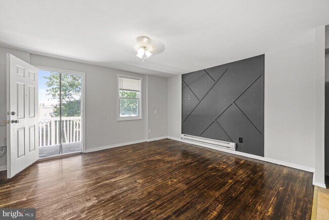 Foto del edificio - 6935 N 15th St