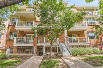 Building Photo - 1570 Milwaukee St