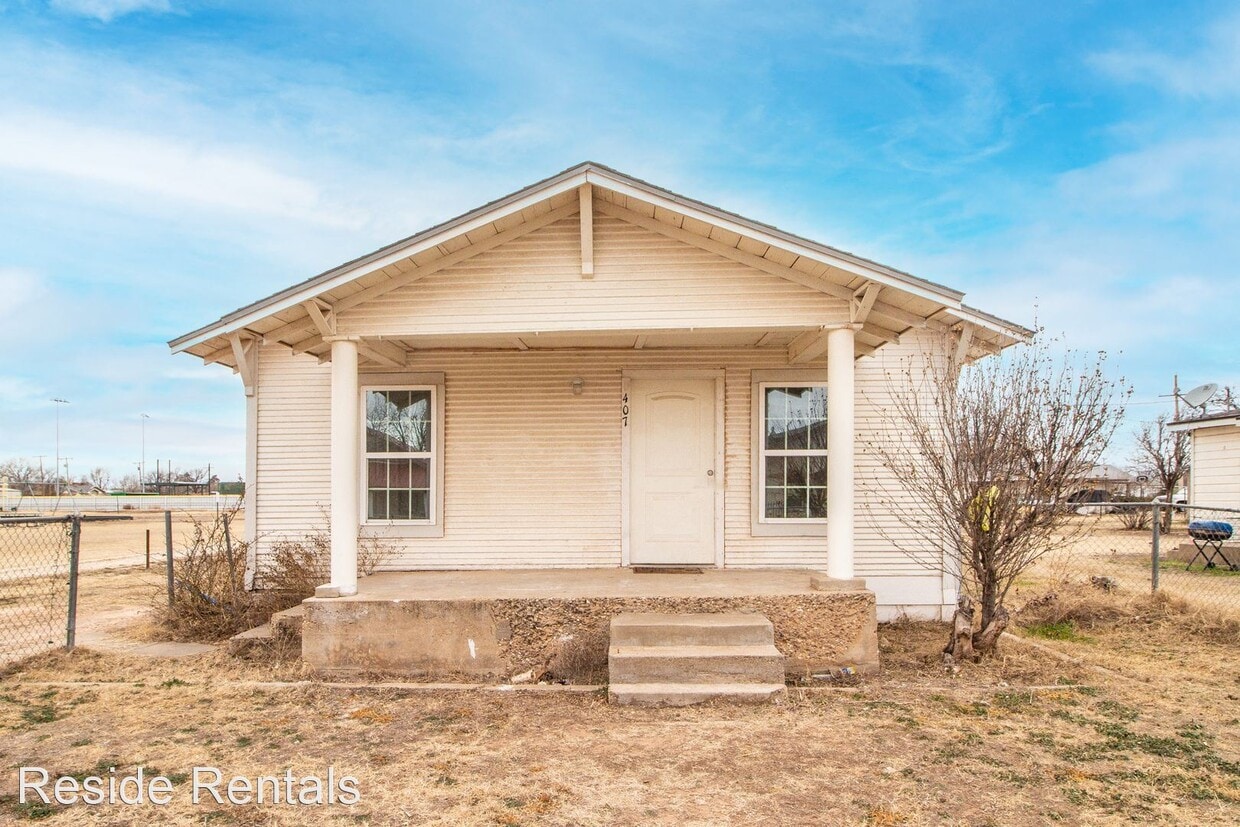 407 Mulberry St, Idalou, TX 79329 House Rental in Idalou, TX