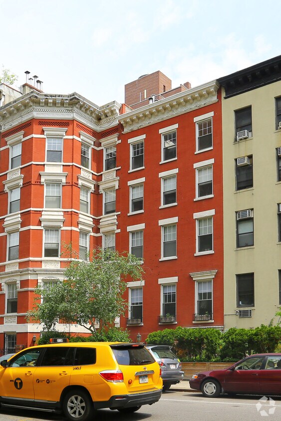 Primary Photo - 353 W 29th St