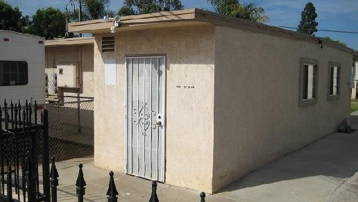 On-Site Landry - F Avenue
