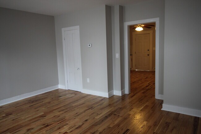 Living Room - 33 2nd St