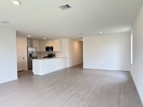 Building Photo - 29030 Grazing Plns Ln