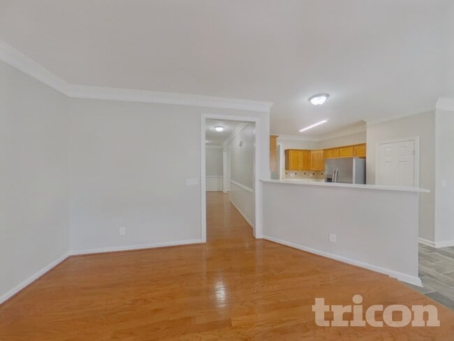 Building Photo - 8731 Water Iris Ct