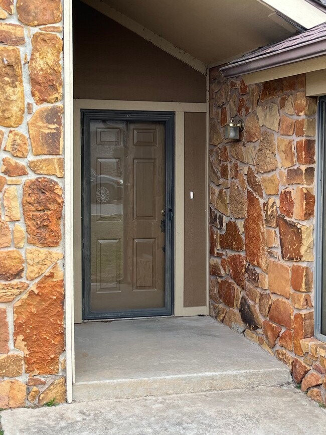 Foto del edificio - 6900 N Spinnaker Ln