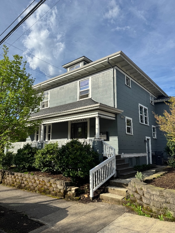 Building Photo - 1035 SE 14th Ave