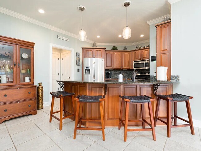 Foto del edificio - 1650 Creek Haven Loop