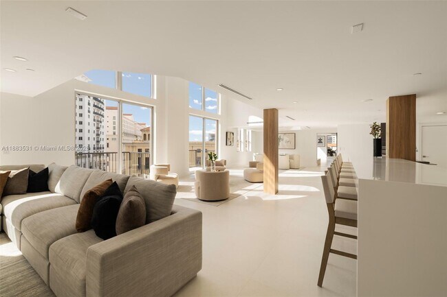 Foto del edificio - 55 Merrick Way