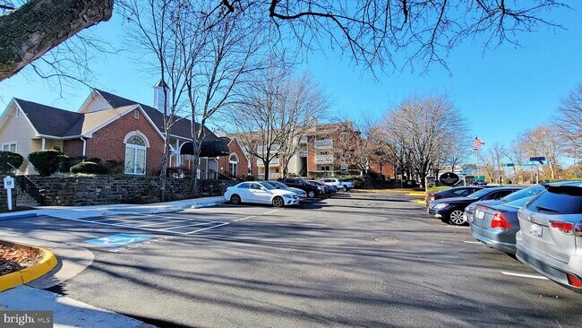 Foto del edificio - 1504 Lincoln Way