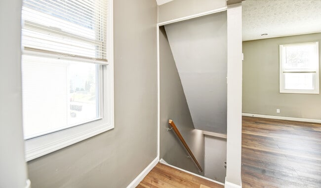 Foto del edificio - 366 Wrexham Ave