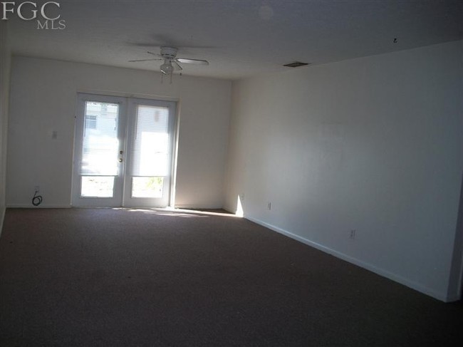 Building Photo - 4912 York St