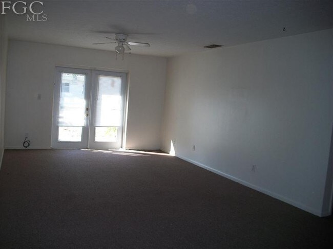 Foto del edificio - 4912 York St
