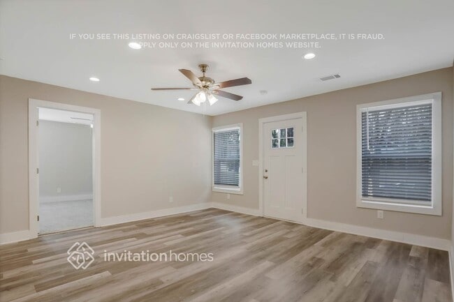 Foto del edificio - 212 Glenrose Cir SW