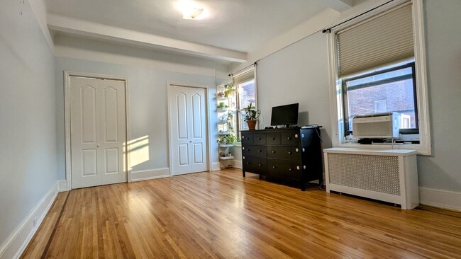 Building Photo - 8300 Talbot St