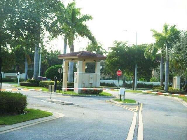 Foto del edificio - 2600 NW 6th Ct