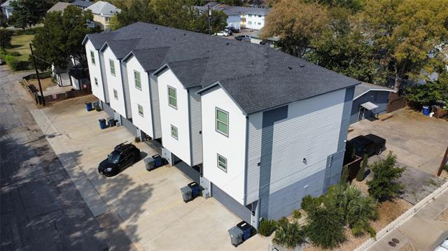Building Photo - 4703 Columbia Ave