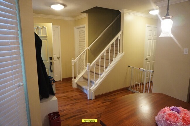 Foto del edificio - 10 Carlyle Ct