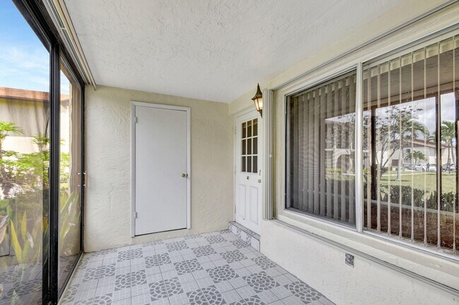 Foto del edificio - 3531 Tall Pine Way