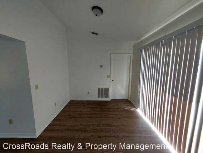 Building Photo - 3 br, 2 bath House - 22 Pine Trace Run