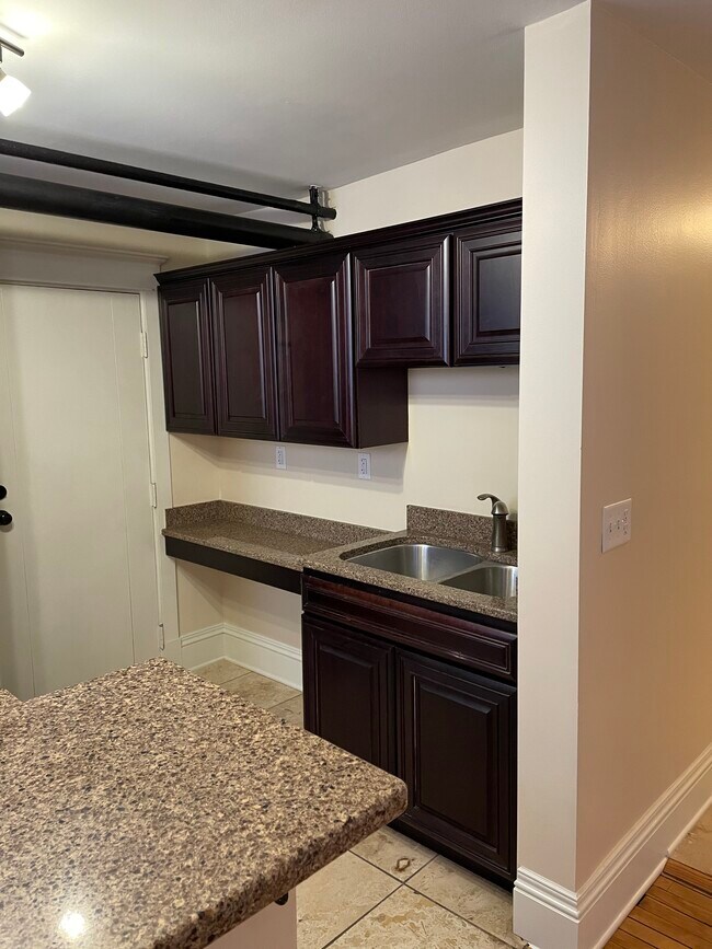 Kitchen - 2409 Fremont Ave S