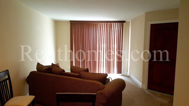 Foto del edificio - La Jolla / UTC, 3985 Nobel Dr #325 - Granite Counters, All Appliances, Near UCSD and the UTC Mall!