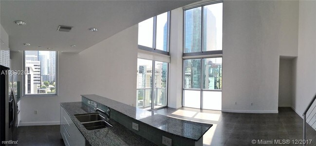 Foto del edificio - 1060 Brickell Ave