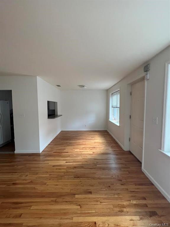 Foto del edificio - 3251 Riverdale Ave