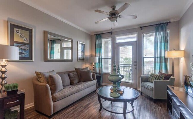 Building Photo - 1 bedroom in Houston TX 77096