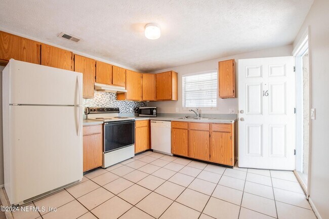Foto del edificio - 1016 2nd St S