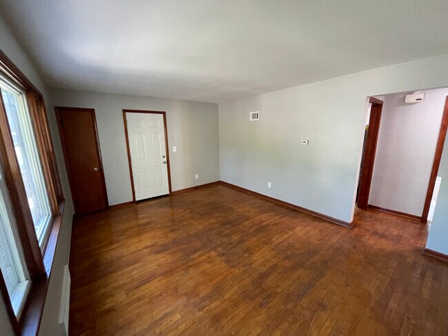 Foto del edificio - 1238 Hwy Ave