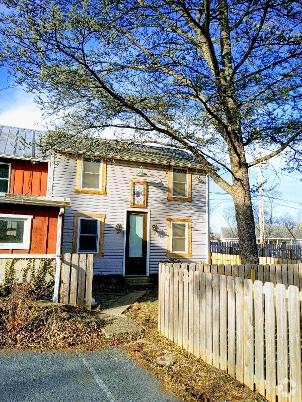 Houses for Rent under 2,500 in Lower Paxton PA 22 Homes