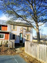 Building Photo - 60 Linglestown Rd