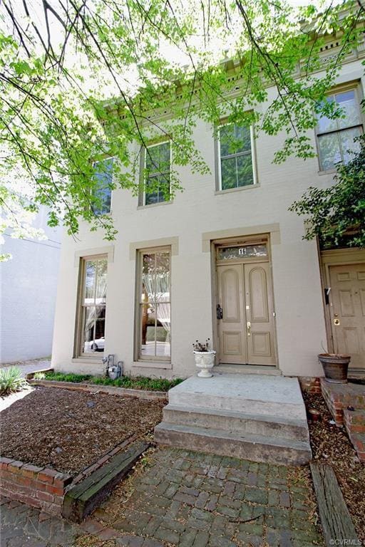 Primary Photo - 16 N Harrison St