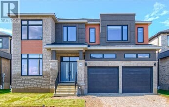 Building Photo - 81 sass Cres