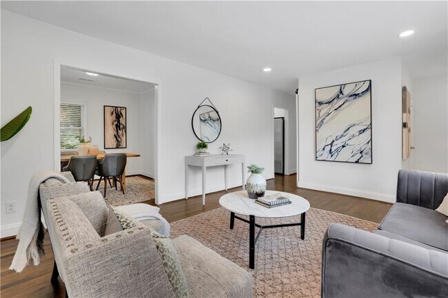 Foto del edificio - 2222 Beecher Cir SW