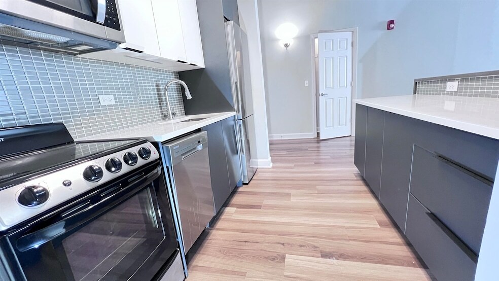 Photo - 160 Lafayette Street Unit 52205