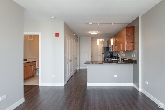 Foto del edificio - Flair Tower Apartments