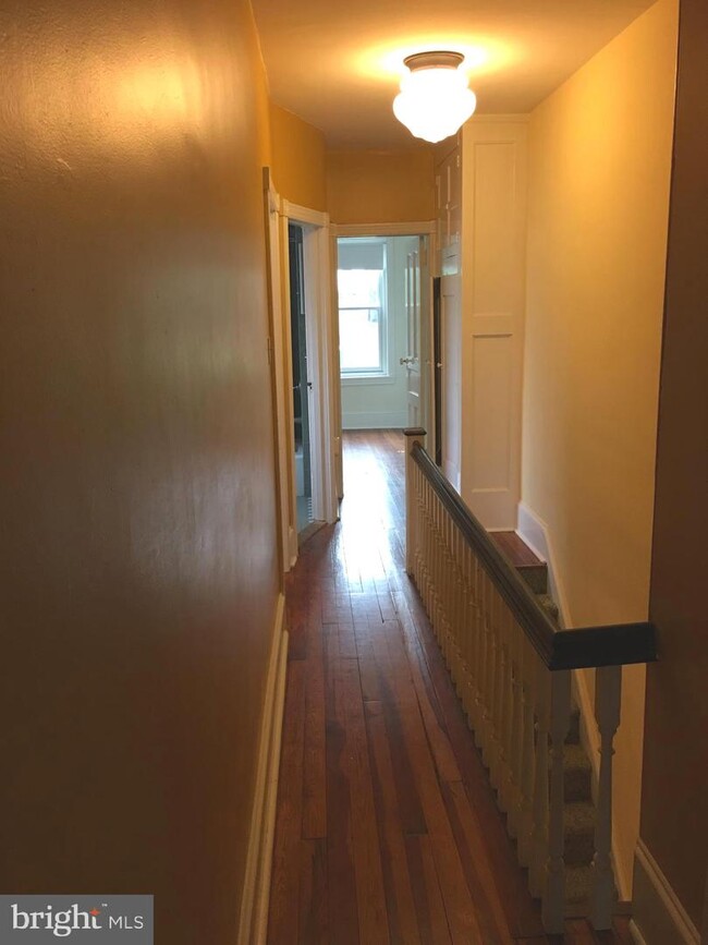 Foto del edificio - 8135 Roanoke St