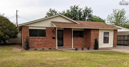 Building Photo - 5105 Inlet Dr